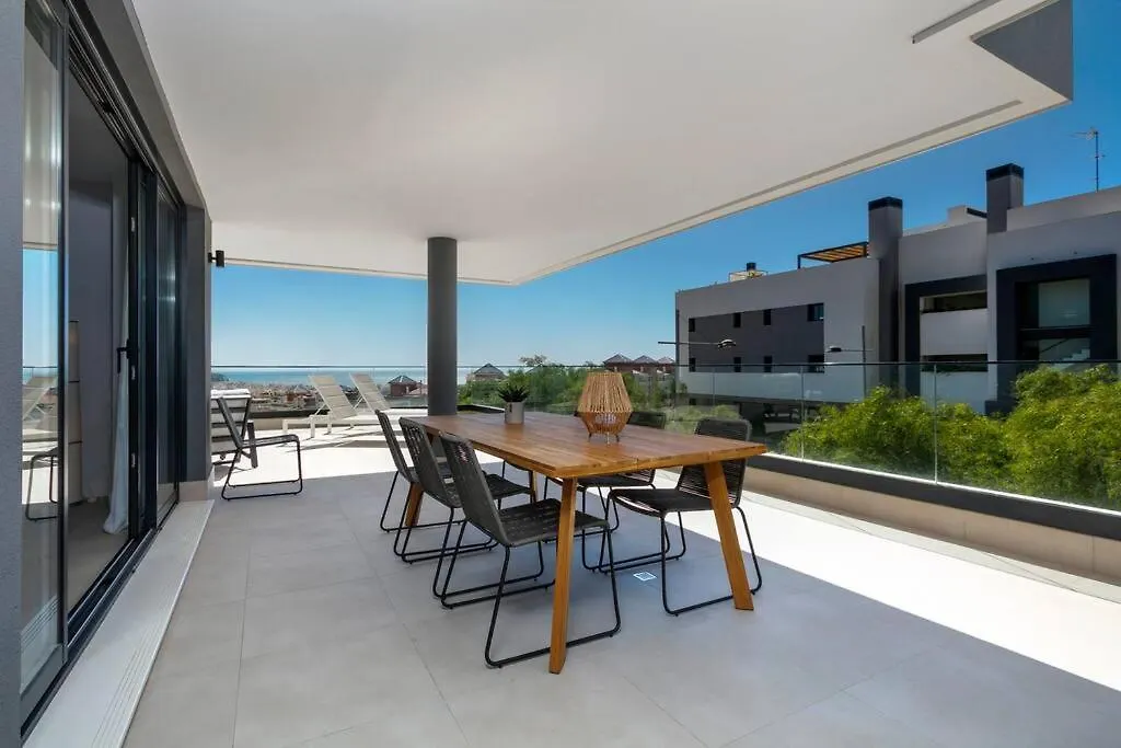 Amazing 4 Bedroom Apt With Pools + Gym - Rdr269 Estepona