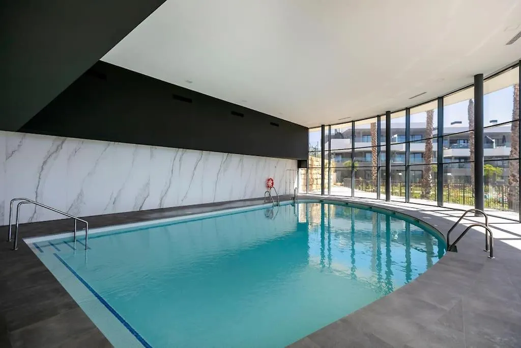 Apartment Amazing 4 Bedroom Apt With Pools + Gym - Rdr269 Estepona